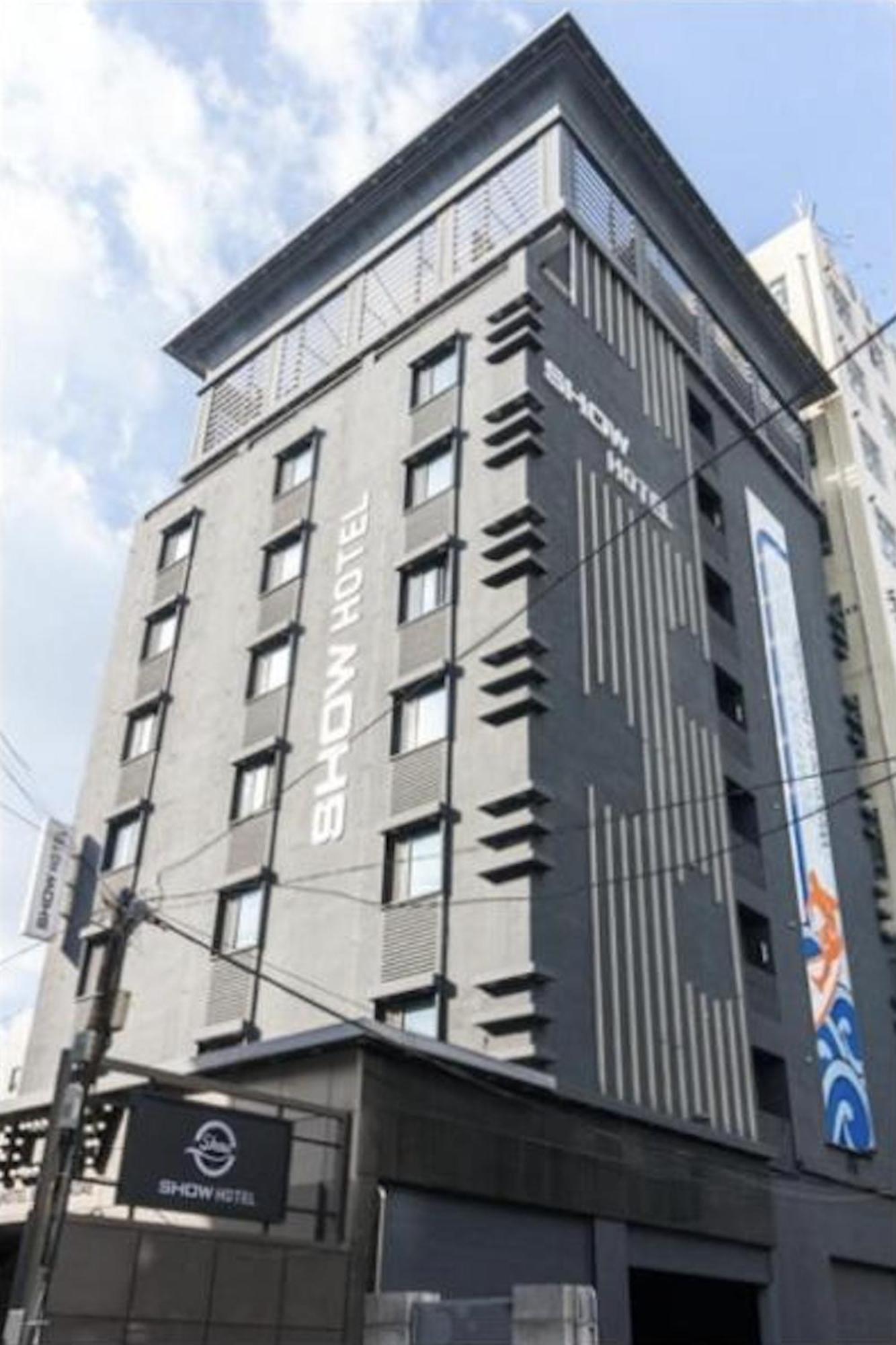 Show Hotel Haeundae Puszan Kültér fotó
